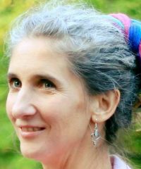 Claudia Maria Karnatjan