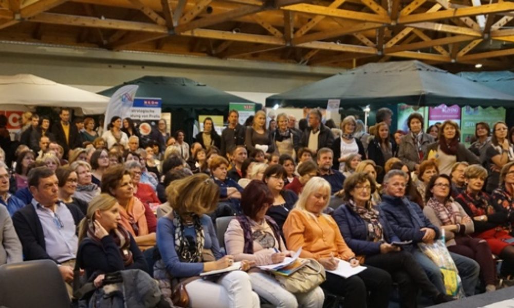 Neue Messe-Partner in Österreich und der Schweiz